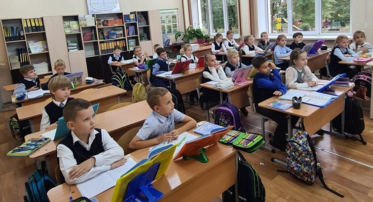Мир «Октябрят»