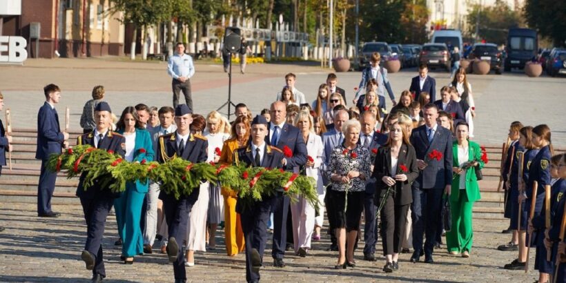 Состоялся митинг «Живая память»
