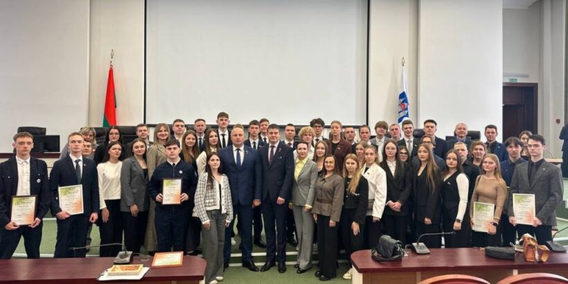 Шестая сессия Молодежного парламента при городском Совете депутатов