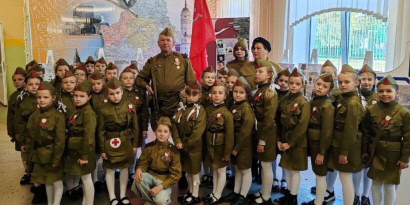 Наши малыши стали участниками Парада Победы