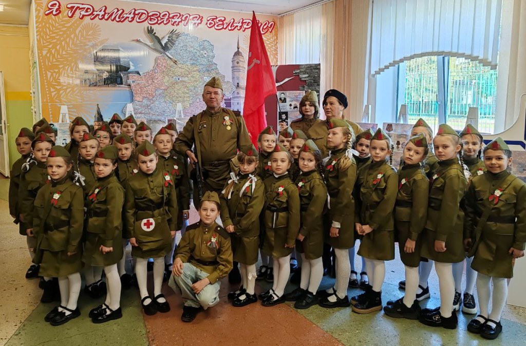 Наши малыши стали участниками Парада Победы