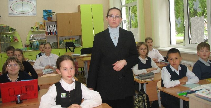В библиотеке прошли беседы с учащимися