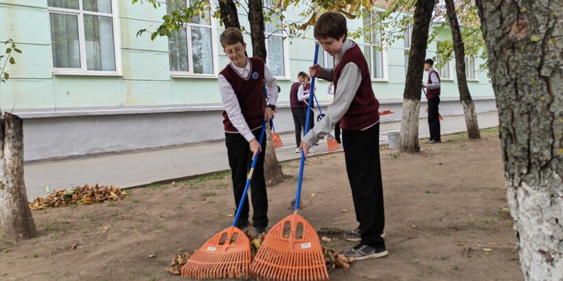 Трудовые будни экологического отряда